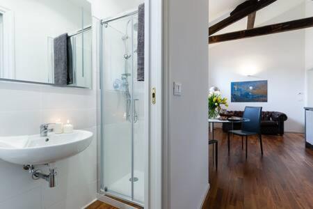 Charme Immerso Tra Le Mura Bolognesi Appartement Bologne